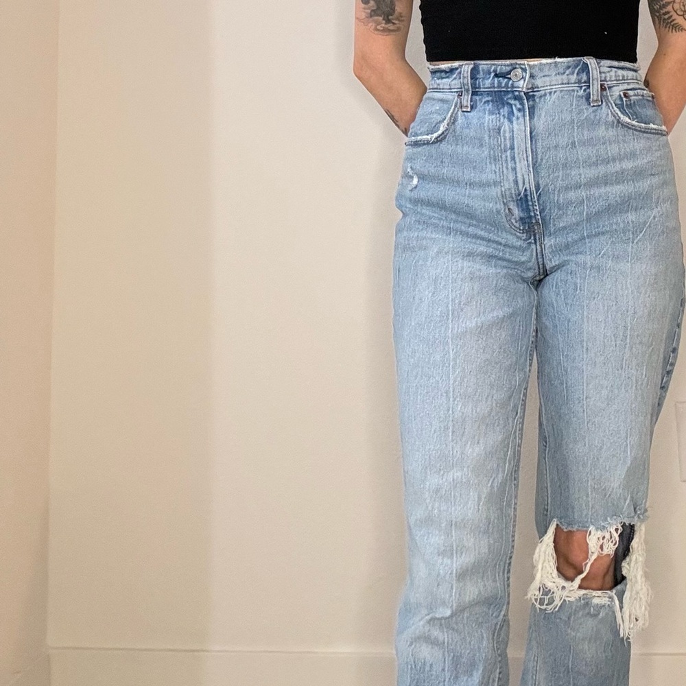 Abercrombie & Fitch 27 inch regular 90’s jeans